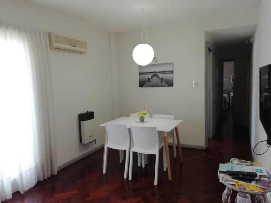 Petit Rivadavia En El Corazon De Mendoza Apartment Екстериор снимка
